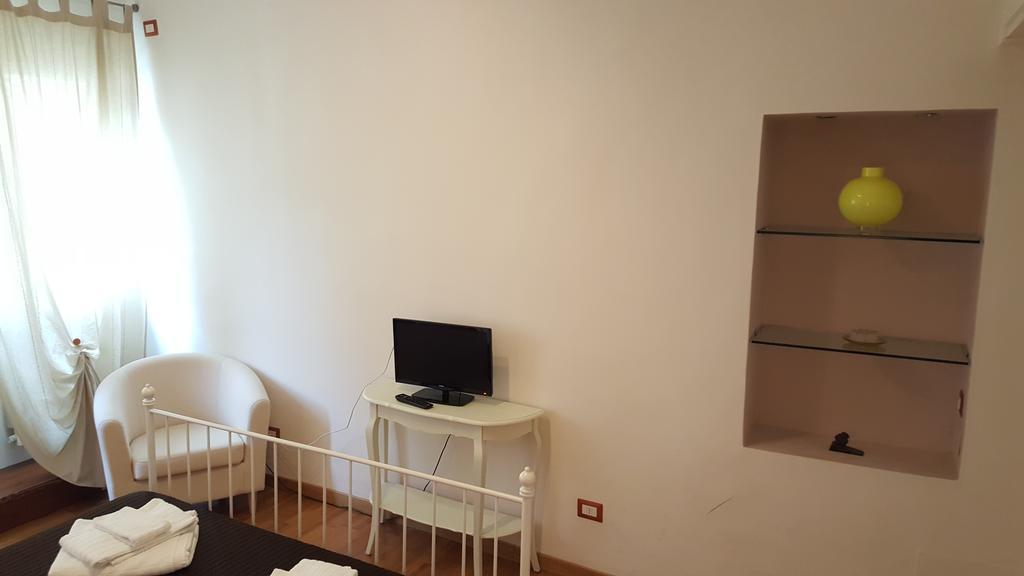 Maison Sara Firenze Bagian luar foto